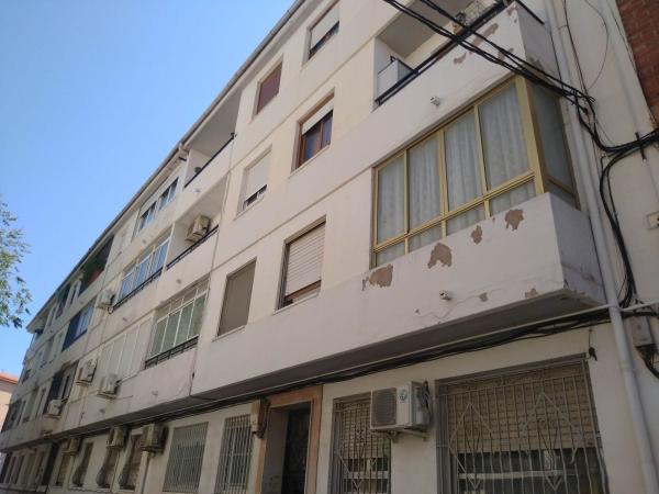Venta de piso en Piso en Calle Plutón, Plaza Castelar - Mercado Central, Elda, Elda
photo 1