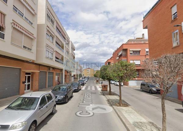 Venta de piso en Piso en Calle Universo, San Crispín - Huerta Nueva - Estación, Elda, Elda
photo 1