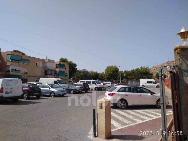 Estudio en venta en Estudio en Calle Salvador Allende, Juan XXIII, Alicante / Alacant, Alicante / Alacant thumbnail 2