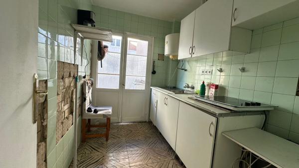 Venta de piso en Piso en Topacio, Del, 4, Colonia Requena - Virgen del Carmen, Alicante / Alacant, Alicante / Alacant
thumbnail 1