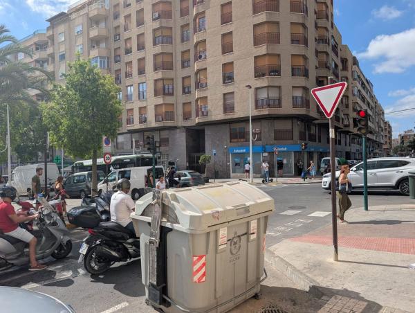 Sprzedaż mieszkania w Piso en CL Mario Pastor Sempere, 94, Carrús Este, Elche / Elx, Elche / Elx
 photo 2
