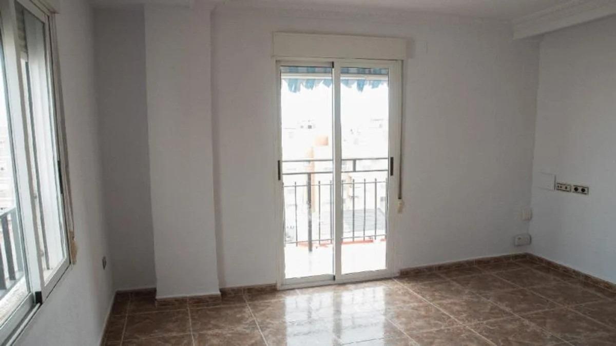 Sprzedaż mieszkania w Piso en Carrús Este, Elche / Elx, Elche / Elx
 photo 2