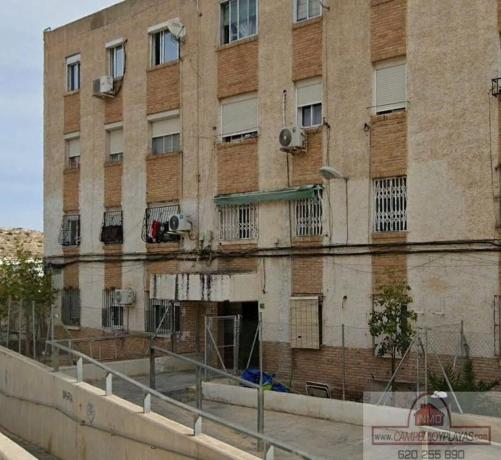 Venta de piso en Piso en Pasaje Poeta Balart, Juan XXIII, Alicante / Alacant, Alicante / Alacant
photo 1