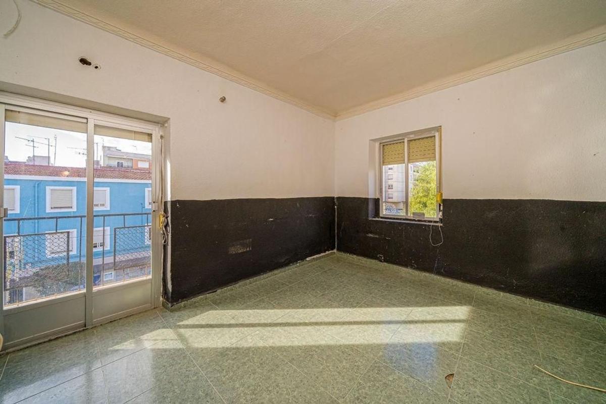 Продажа квартиры на Piso en Petrer, Петрер
photo 4
