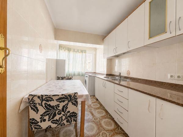 Sale of flat in Piso en Olivino, Del, Colonia Requena - Virgen del Carmen, Alicante / Alacant, Alicante
 photo 2