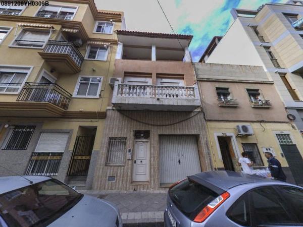 Sprzedaż mieszkania w Piso en Calle Pascual Campos García, Los Magros-Casablanca, Elche / Elx, Elche / Elx
photo 1
