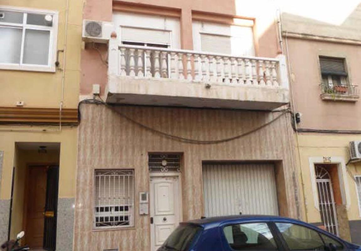 Продажа квартиры на Piso en Calle Pascual Campos García, Los Magros-Casablanca, Elche / Elx, Эльче / Эльх
photo 2