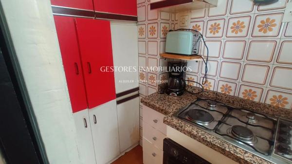 Venta de piso en Piso en Maestro Espi, Barri Batoi - Sargento - Baradello, Alcoy / Alcoi, Alcoy / Alcoi
 photo 2