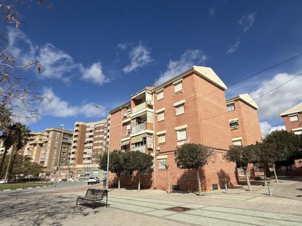 Sale of flat in Piso en Plaza Simon Bolivar, Las Trescientas - San Francisco, Elda, Elda
 photo 2