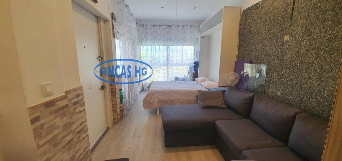 Sale of studio in Estudio en Ciudad Elegida, Alicante / Alacant, Alicante photo 2