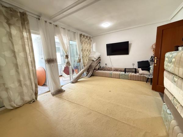 Sale of flat in Piso en Calle Rosales, 5, Plaza de Toros - Avenida Chapí - Trinquete, Elda, Elda
 photo 1