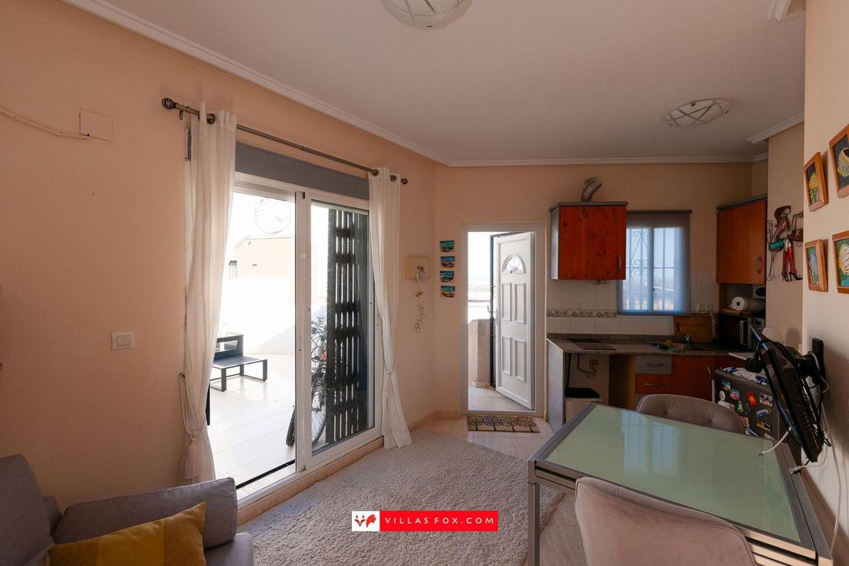 Venta de piso en Piso en Calle los Chirrines, La Cañada - Los Alcores, San Miguel de Salinas, San Miguel de Salinas
 photo 5