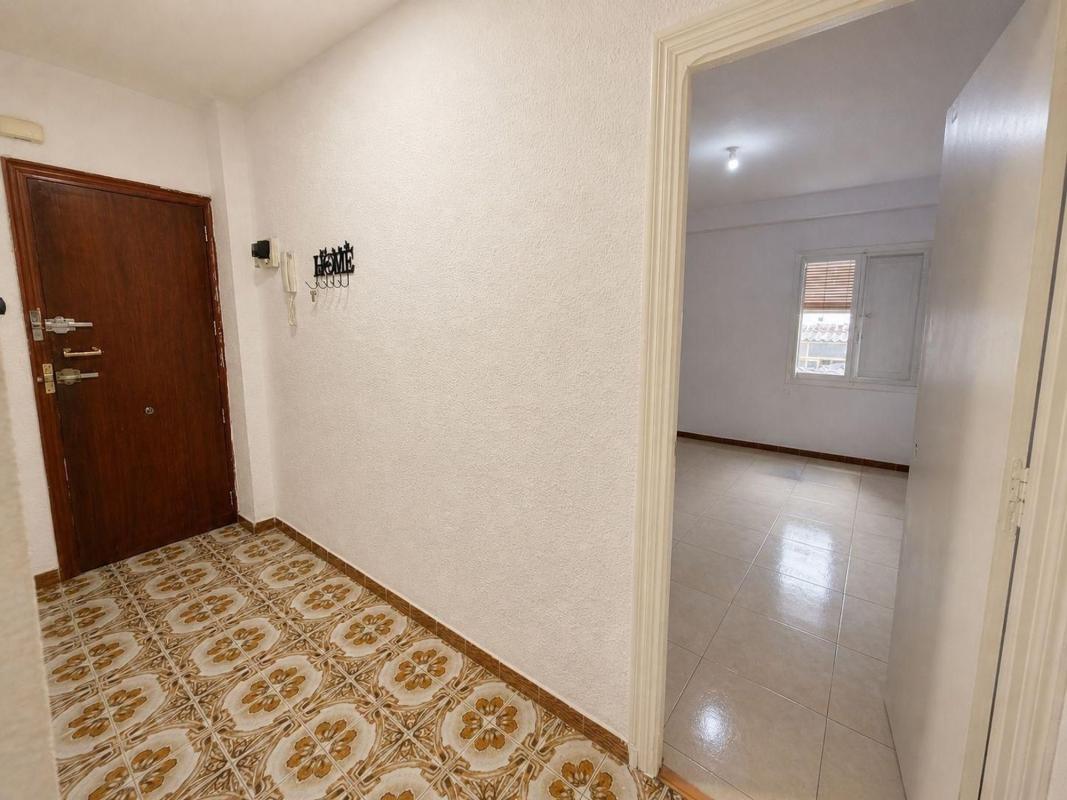 Venta de piso en Piso en Carrús Este, Elche / Elx, Elche / Elx
photo 3