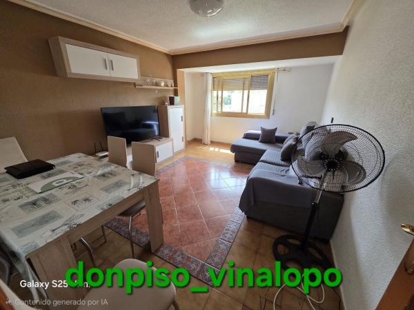 Sale of flat in Piso en San Crispín - Huerta Nueva - Estación, Elda, Elda
thumbnail 3