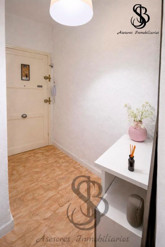 Venta de piso en Piso en Calle Obispo Cubero, San Antón - Palmerales, Elche / Elx, Elche / Elx
photo 3