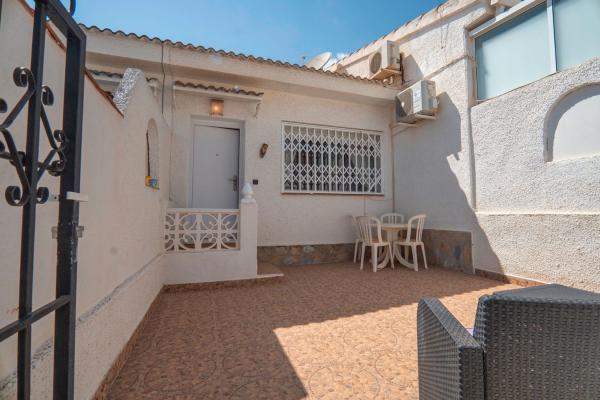 Chalet pareado en Pueblo Bravo, Rojales photo 1