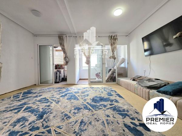 Sale of flat in Piso en Calle Rosales, Plaza de Toros - Avenida Chapí - Trinquete, Elda, Elda
 photo 1