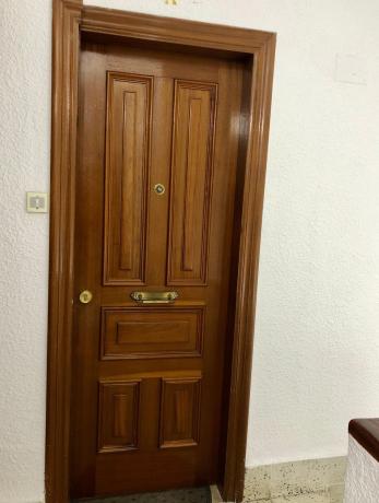 Sprzedaż mieszkania w Piso en Calle El Huerto, 16, Centro, Elda, Elda
thumbnail 2