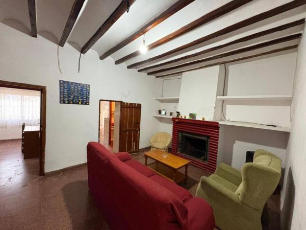 Chalet wolnostojący na sprzedaż w  Casa o chalet en Monovar, Monowar photo 2