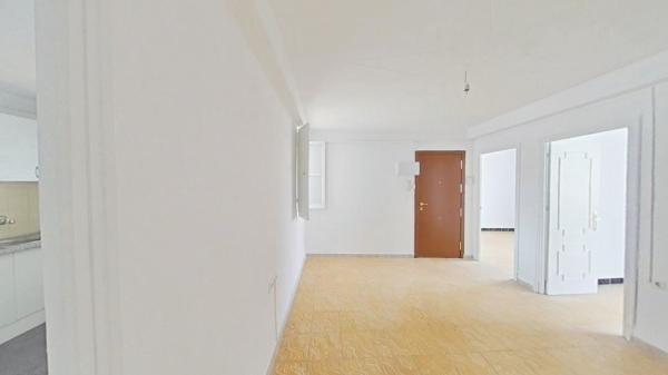 Sale of flat in Piso en Carrús Este, Elche / Elx, Elche / Elx
 photo 1