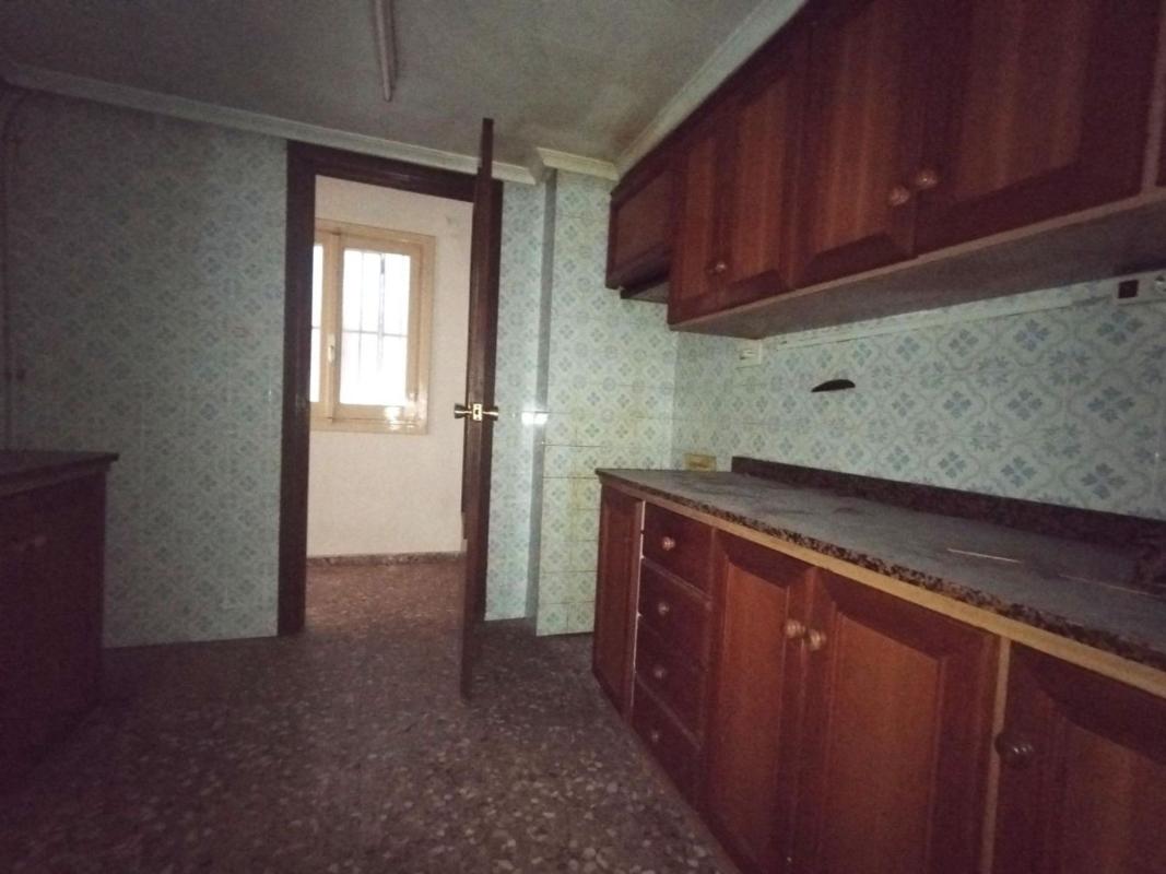 Продажа квартиры на Piso en Plaza de Toros - Avenida Chapí - Trinquete, Elda, Эльда
photo 4