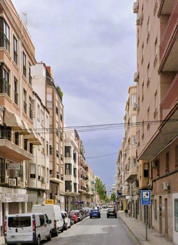 Venta de piso en Piso en Concepcion Arenal, Pont Nou-Corazón de Jesús, Elche / Elx, Elche / Elx
photo 4