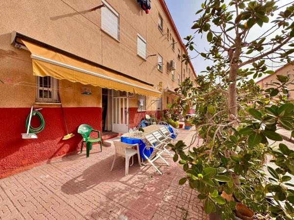 Sale of flat in Piso en Calle Francisco Tomás y Valiente, 49, Carrús Este, Elche / Elx, Elche / Elx
 photo 2
