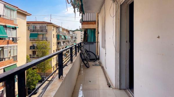 Sale of flat in Piso en CL Pintor Perez Pizarro, 9, Virgen del Remedio - Parque lo Morant, Alicante / Alacant, Alicante
 photo 1