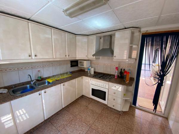 Sale of flat in Piso en Avenida Historia Bernardo Herr, Sax, Sax
 photo 1