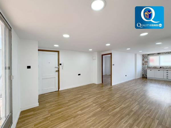 Sale of flat in Piso en Barri Santa Rosa, Alcoy / Alcoi, Alcoy
 photo 1