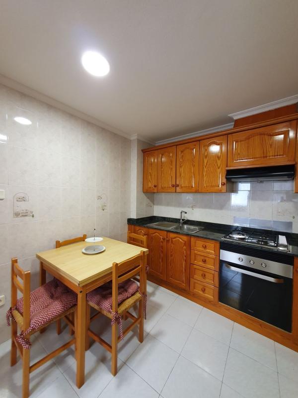 Sprzedaż mieszkania w Piso en Calle Rafael Sánchez Ceva, 33, Los Magros-Casablanca, Elche / Elx, Elche / Elx
 photo 3