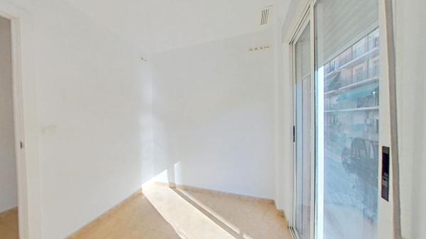 Sale of flat in Piso en Reina Victoria-Miguel Hernández, Elche / Elx, Elche / Elx
 photo 4