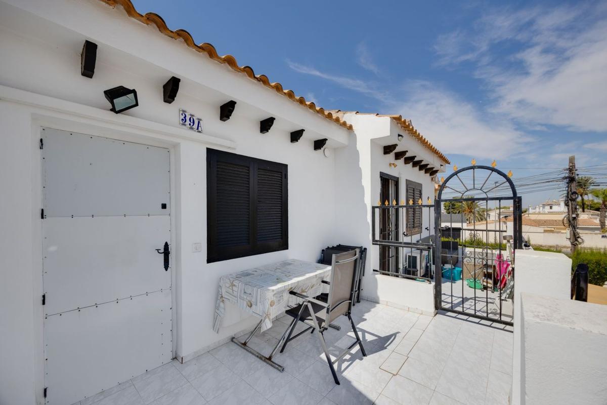 Venta de piso en Piso en Argonauta, 1, Aguas Nuevas, Torrevieja, Torrevieja
 photo 5