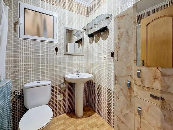 Продажа квартиры на Piso en Calle el Calvario, 10, Centro, San Miguel de Salinas, Сан-Мигель-де-Салинас
 photo 4
