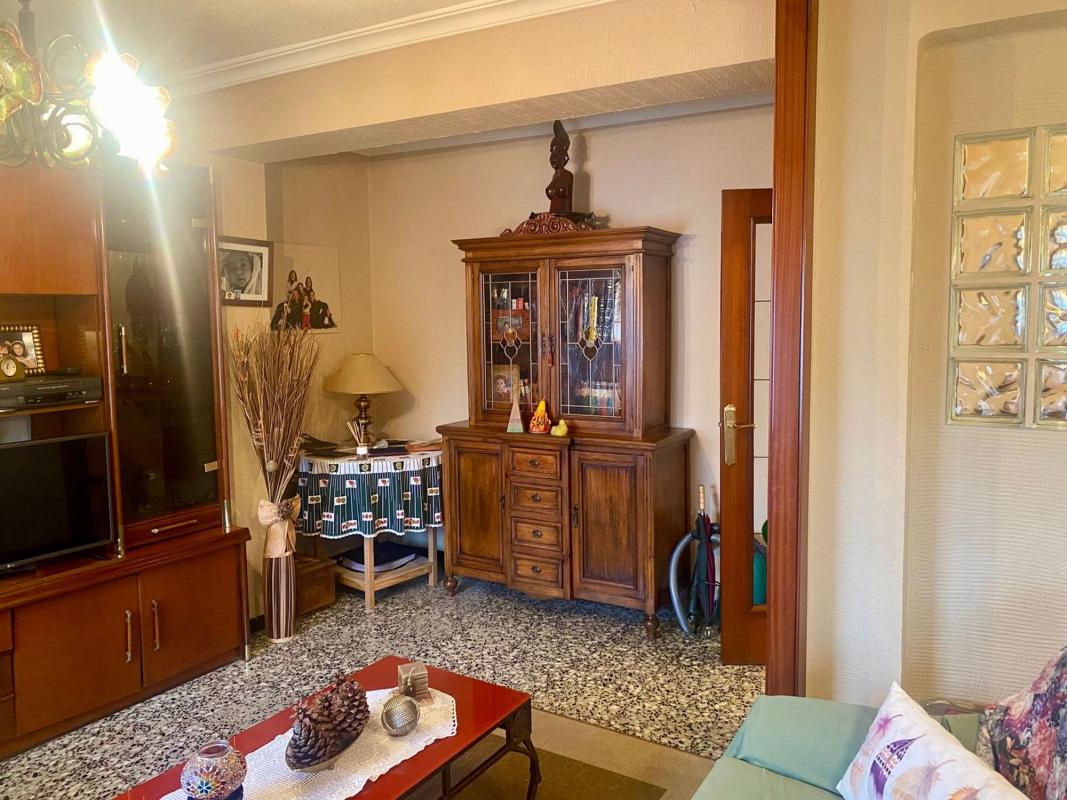 Продажа квартиры на Piso en Calle Velázquez, Plaza de Toros - Avenida Chapí - Trinquete, Elda, Эльда
photo 4