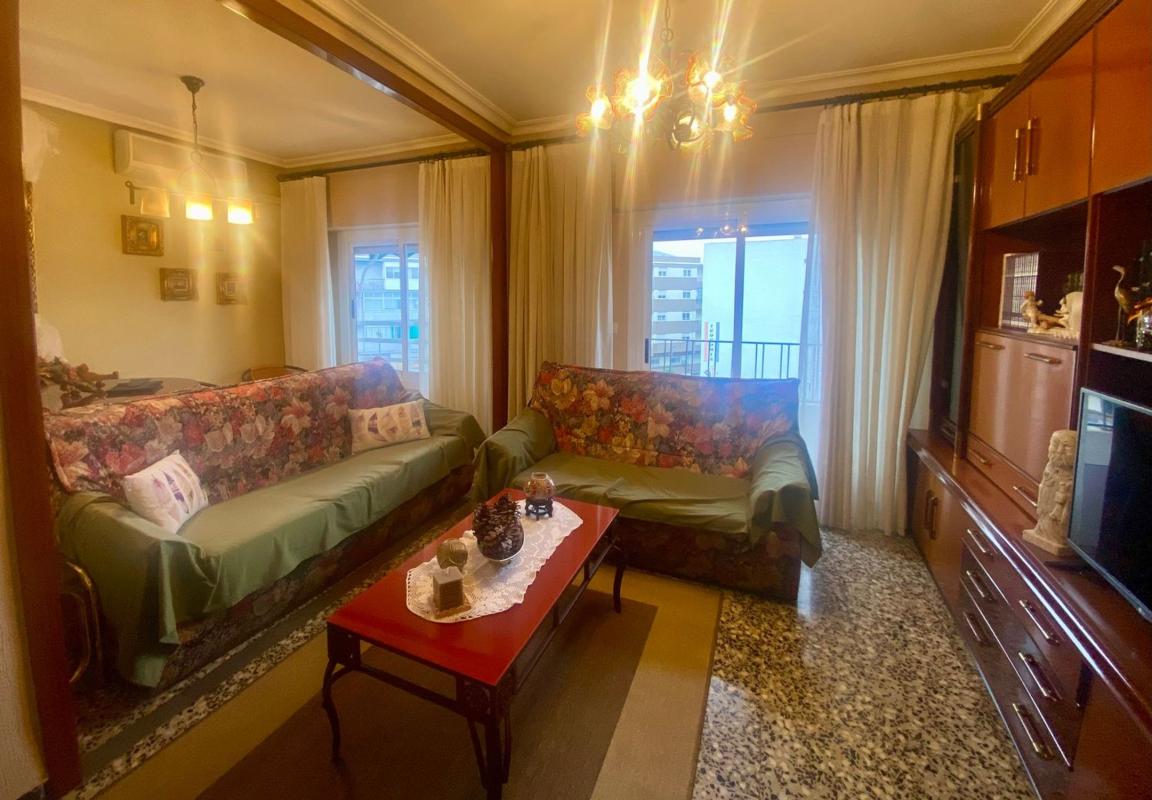 Продажа квартиры на Piso en Calle Velázquez, Plaza de Toros - Avenida Chapí - Trinquete, Elda, Эльда
photo 5