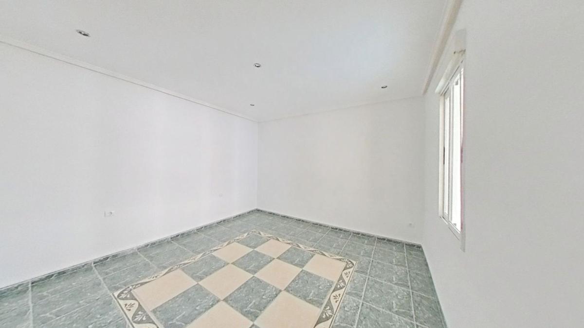 Venta de piso en Piso en Carrús Este, Elche / Elx, Elche / Elx
 photo 3