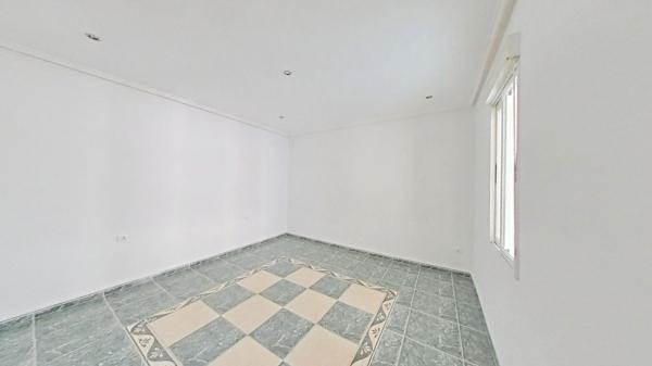 Venta de piso en Piso en Carrús Este, Elche / Elx, Elche / Elx
thumbnail 2