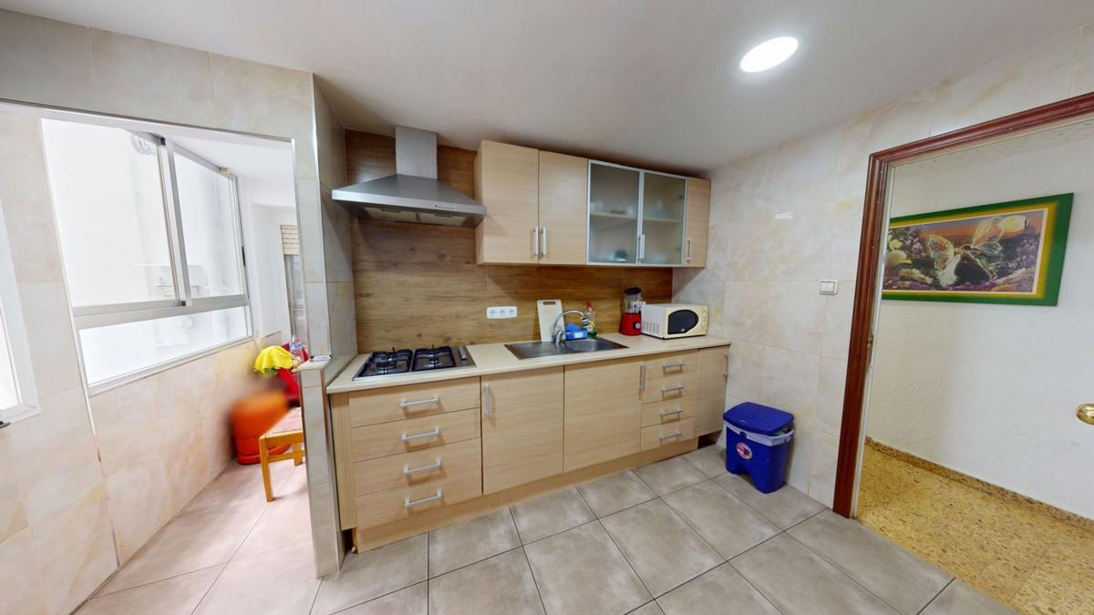 Продажа квартиры на Piso en Calle Gabriel Miró, Barri Zona Nord, Alcoy / Alcoi, Алкой
photo 5