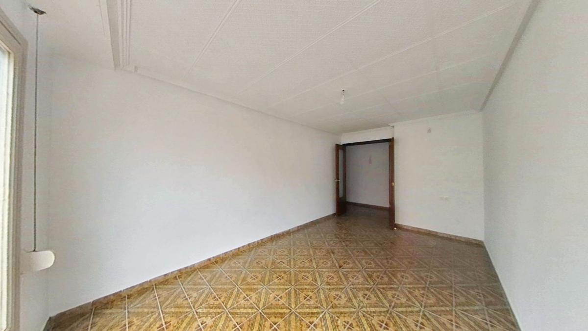 Sale of apartment in Piso en Carrús Este, Elche / Elx, Elche / Elx
 photo 2
