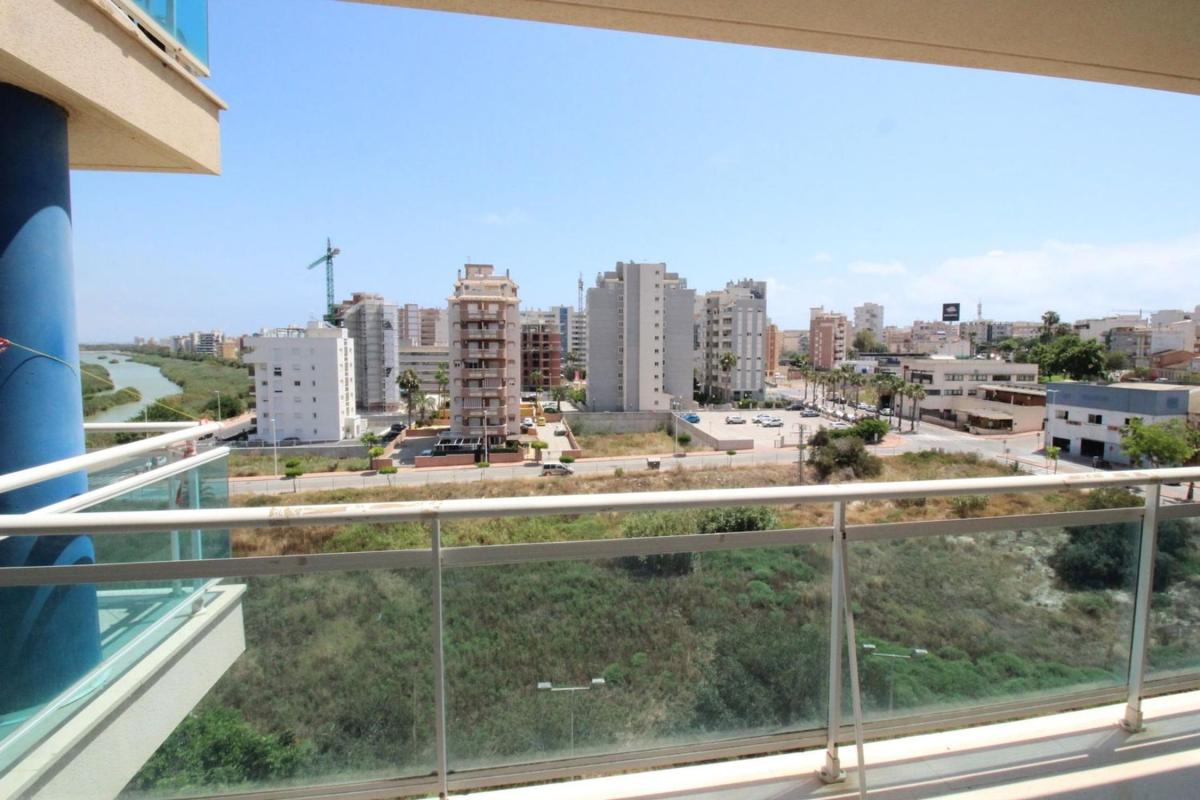 Sale of apartment in Piso en Avenida del Puerto, 1, Puerto Deportivo, Guardamar del Segura, Guardamar del Segura
photo 5