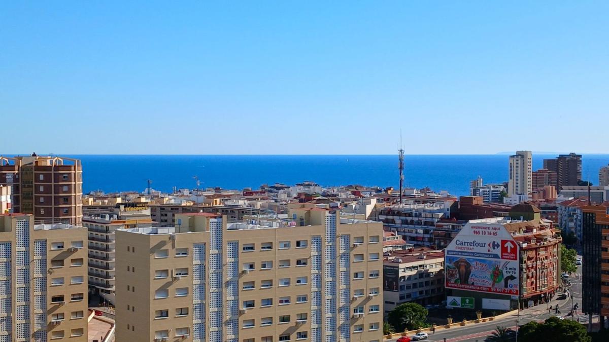 Venta de estudio en Estudio en Avenida de Suecia, 12, Pueblo Levante, Benidorm, Benidorm photo 2