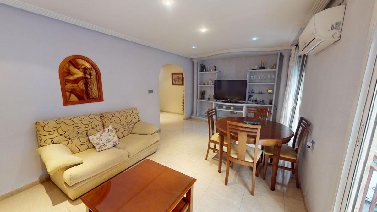 Venta de piso en Piso en Calle Mariano Luiña, Pont Nou-Corazón de Jesús, Elche / Elx, Elche / Elx
photo 4