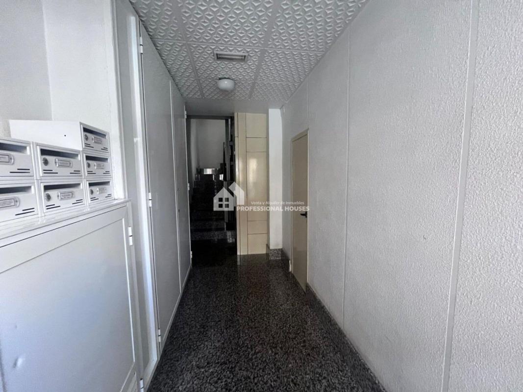 Sprzedaż mieszkania w Piso en Avenida Rei en Jaume I el Conqueridor, 5, Cocentaina, Kokentaina
photo 3
