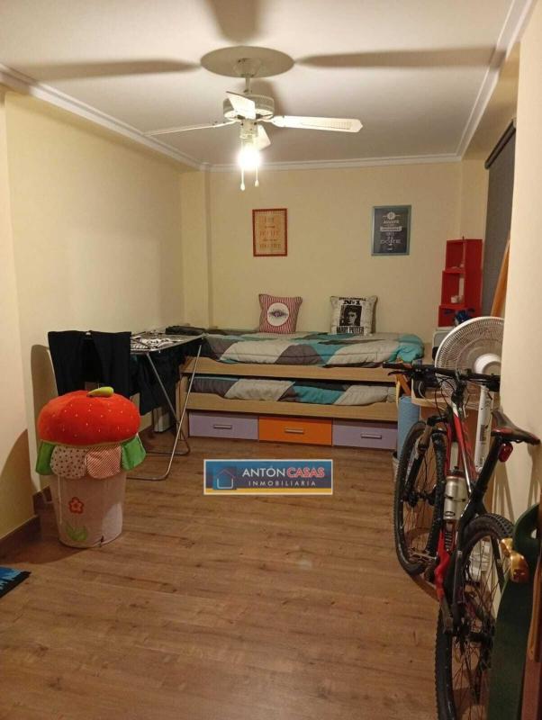 Продажа квартиры на Piso en Las Trescientas - San Francisco, Elda, Эльда
 photo 3