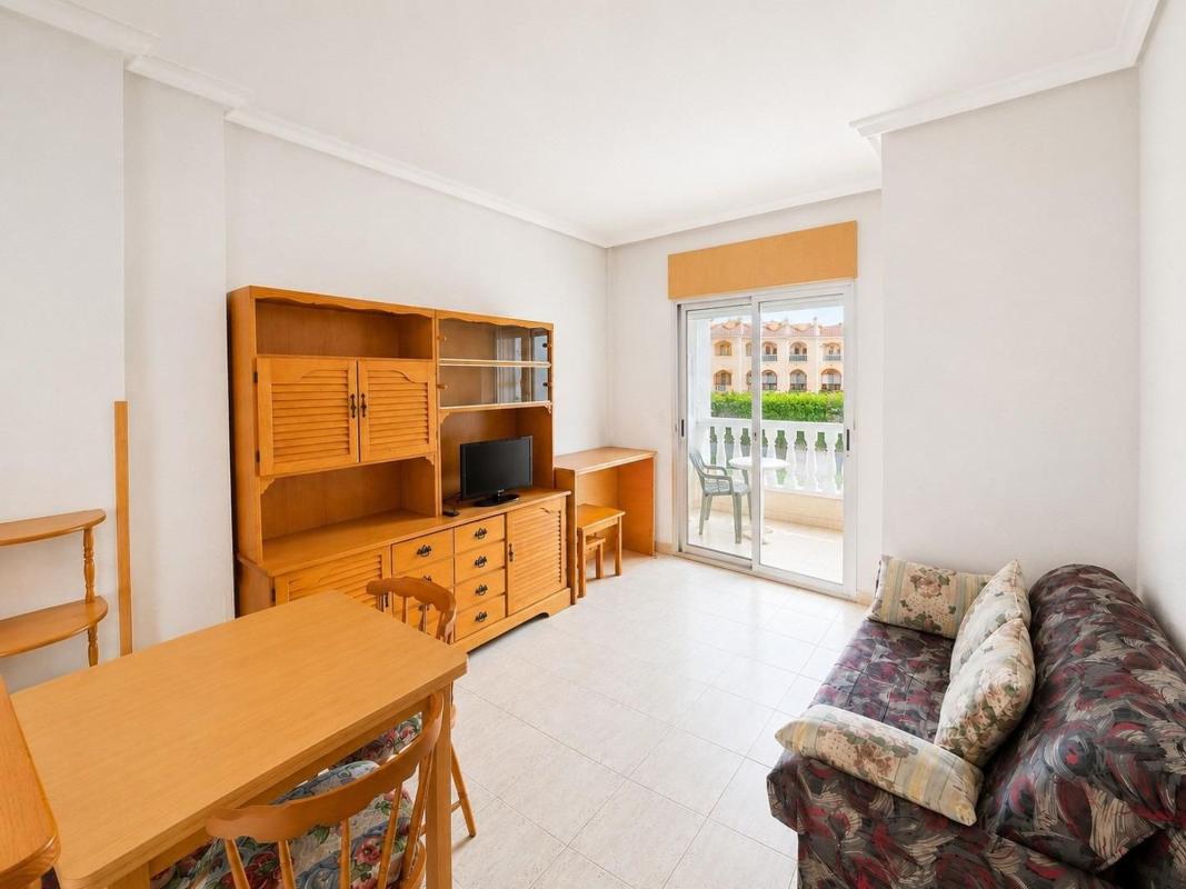 Venta de piso en Piso en Calle Santomera, 23, El Acequión, Torrevieja, Torrevieja
 photo 3