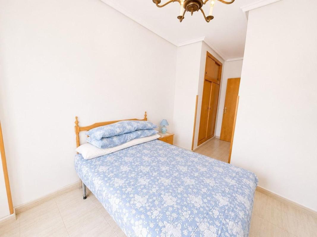 Venta de piso en Piso en Calle Santomera, 23, El Acequión, Torrevieja, Torrevieja
 photo 5