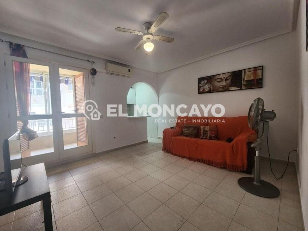 Продажа квартиры на Piso en Calle Valencia, El Acequión, Torrevieja, Торревьеха
photo 3
