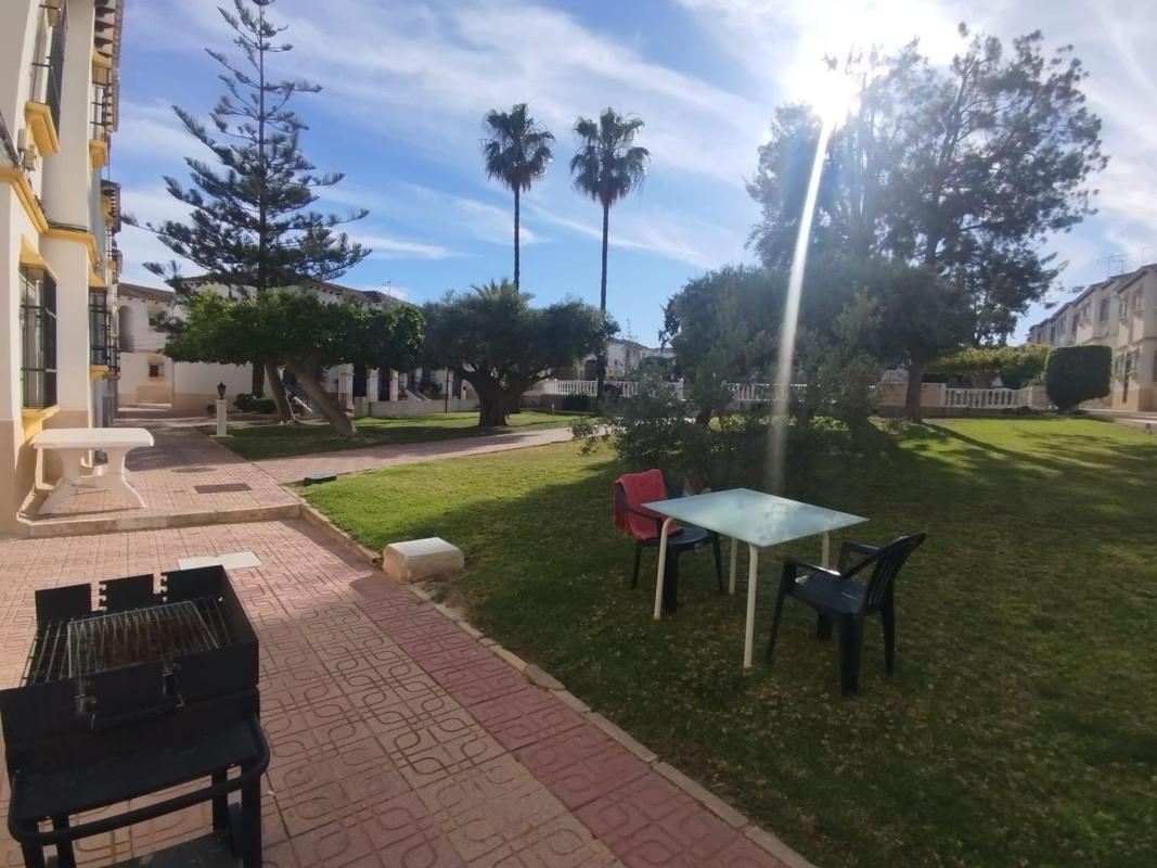 Продажа дуплекса на Dúplex en Calle Filipinas, 47, Blue Lagoon - Galán, San Miguel de Salinas, Сан-Мигель-де-Салинас photo 2