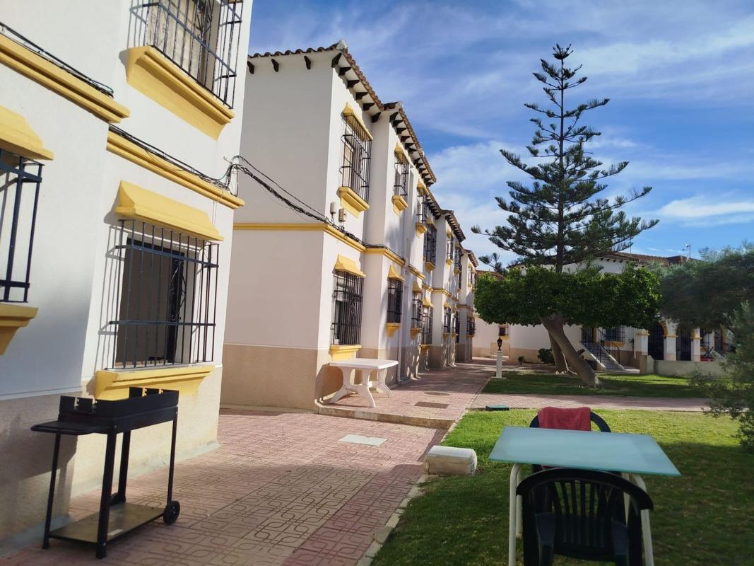 Продажа дуплекса на Dúplex en Calle Filipinas, 47, Blue Lagoon - Galán, San Miguel de Salinas, Сан-Мигель-де-Салинас photo 3